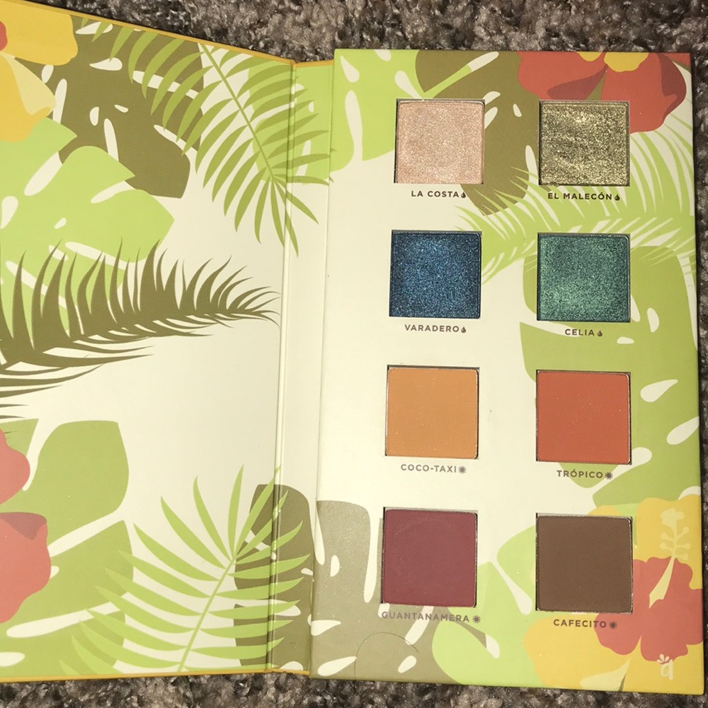 Alamar cosmetics palette
